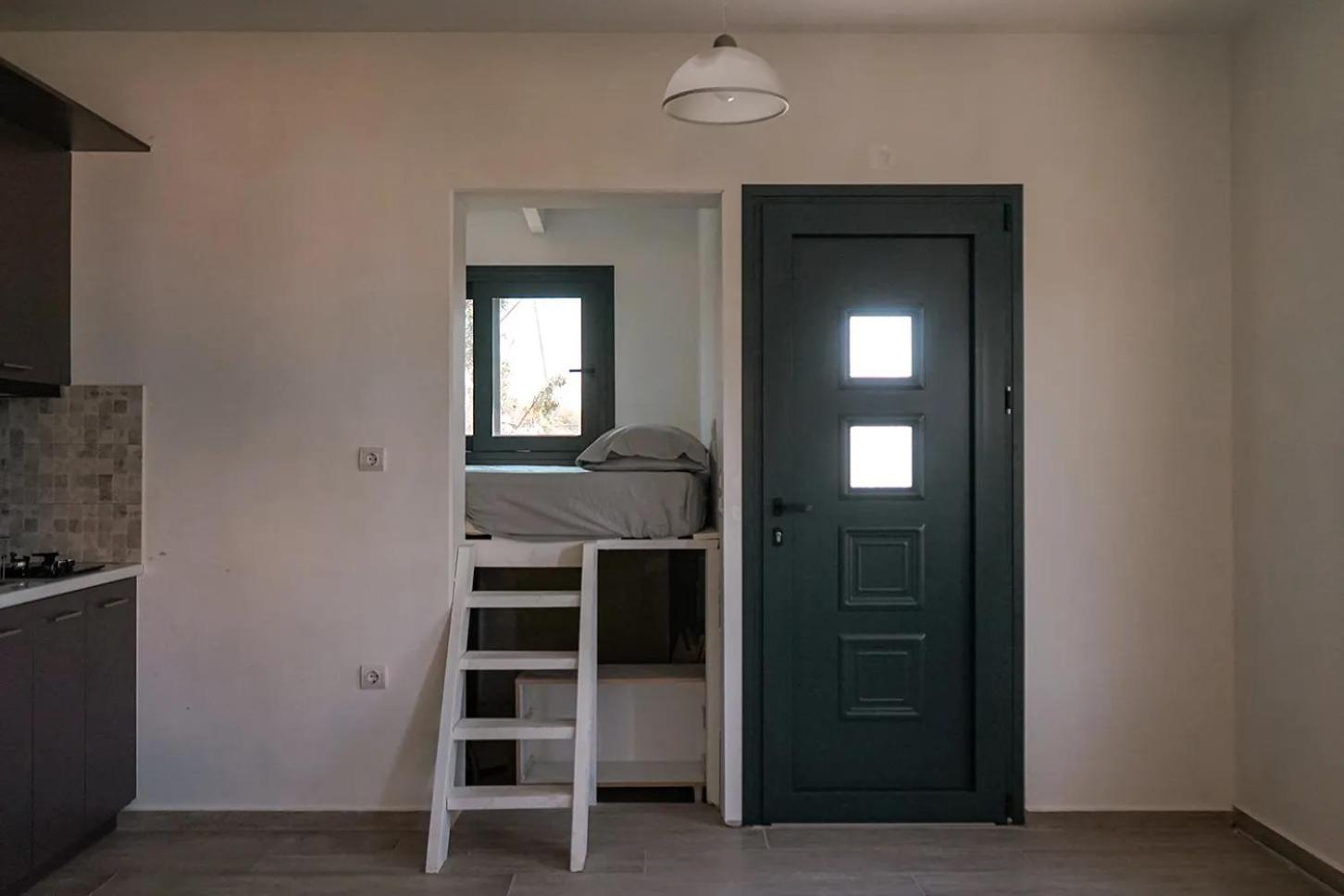 Mak Home Luxury Apartments 나프팍토스 외부 사진